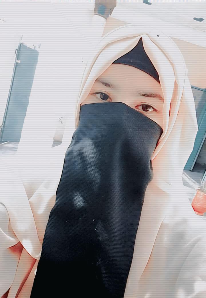 Zoha Aslam